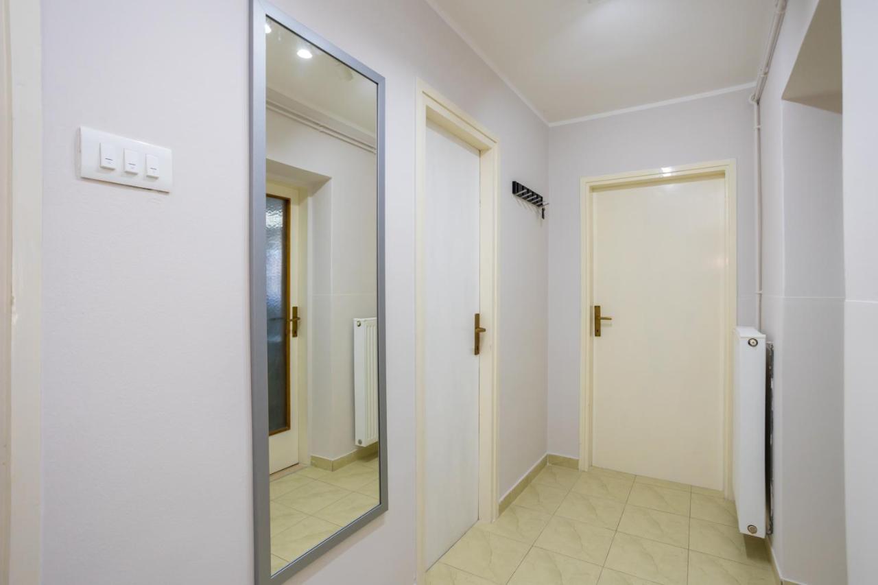 Apartamento Apartman Marija Njivice Exterior foto